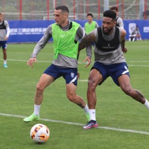 体育直播-三镇洋枪4面出击：戴维森融入最快 埃德有爆杆心得